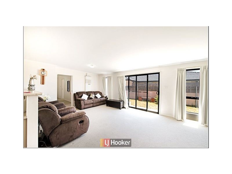 38 Eccles Circuit, Macgregor ACT 2615