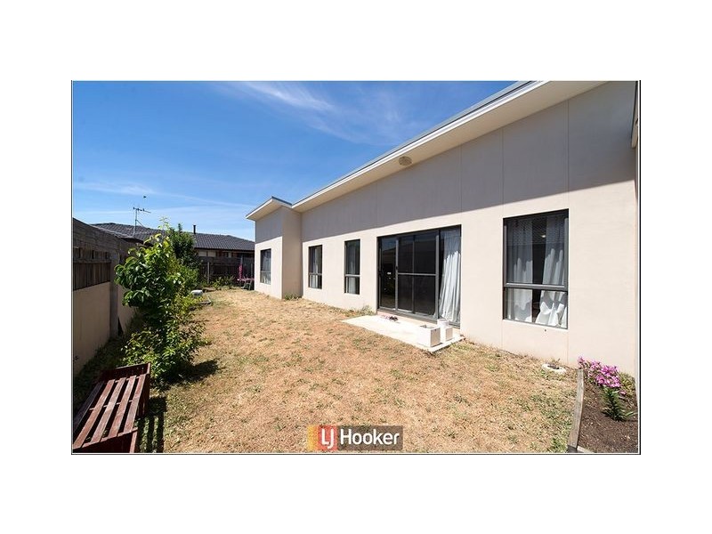 38 Eccles Circuit, Macgregor ACT 2615