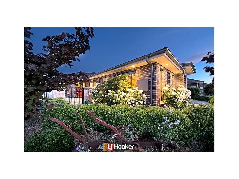 34 Greenman Street, Macgregor ACT 2615