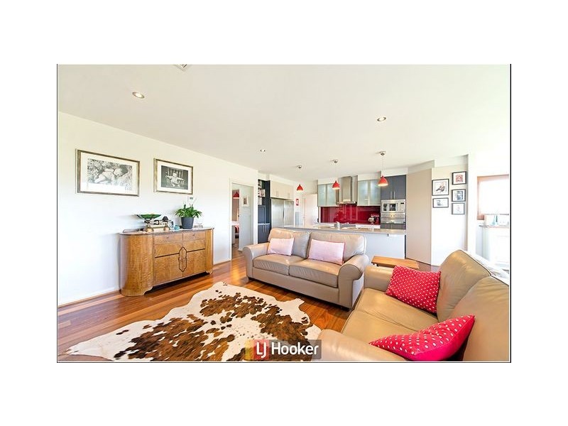 34 Greenman Street, Macgregor ACT 2615