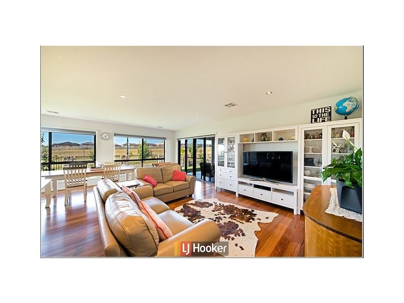 34 Greenman Street, Macgregor ACT 2615