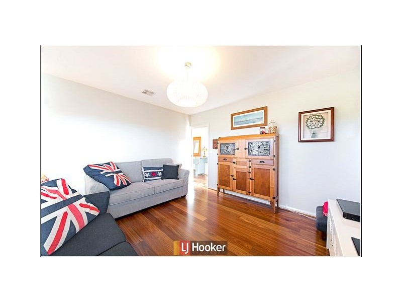 34 Greenman Street, Macgregor ACT 2615