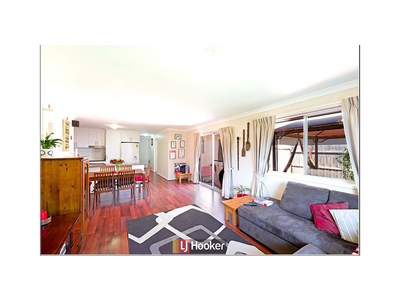 27 Constance Stone Street, Macgregor ACT 2615