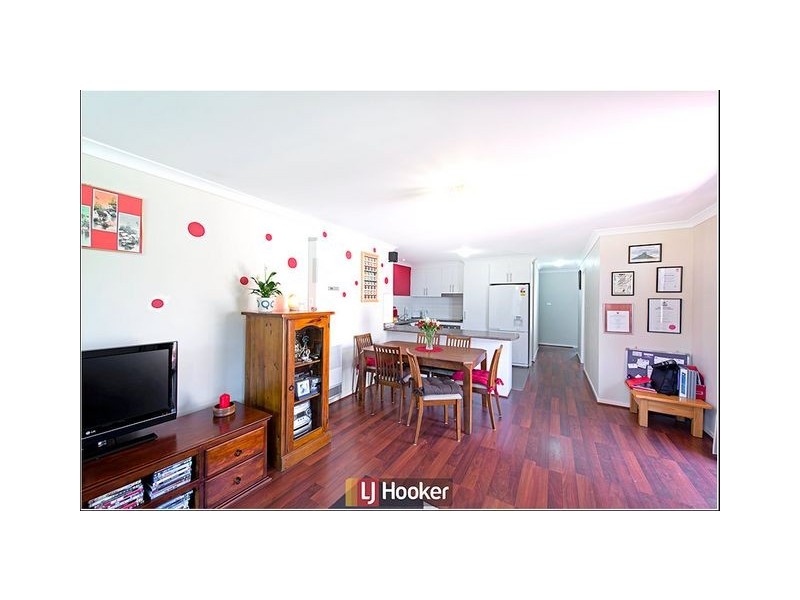 27 Constance Stone Street, Macgregor ACT 2615