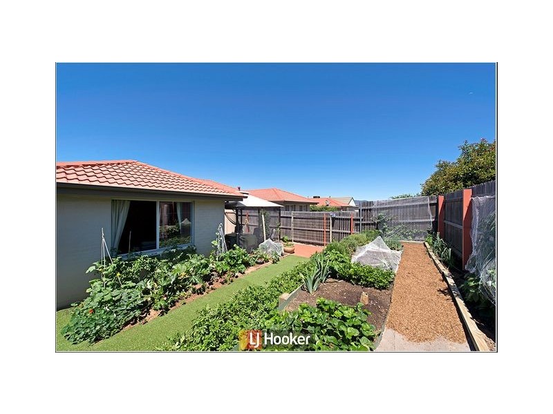27 Constance Stone Street, Macgregor ACT 2615