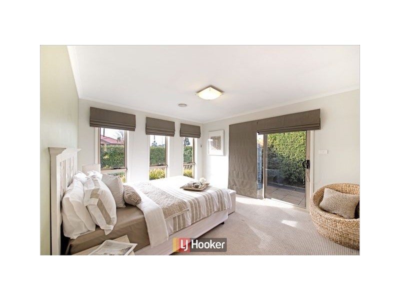 48 Kalianna Street, Harrison ACT 2914