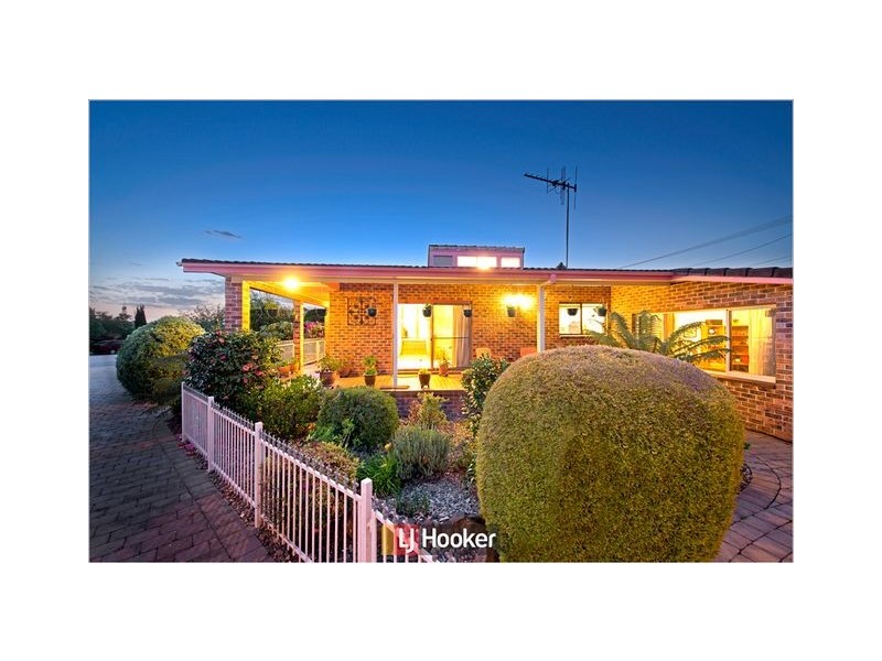 9 Lovekin Place, Mckellar ACT 2617