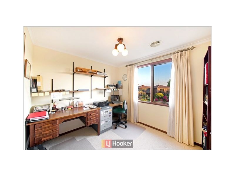 9 Lovekin Place, Mckellar ACT 2617