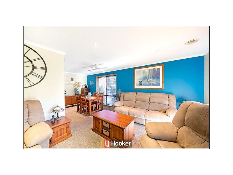 9 Bettington Circuit, Charnwood ACT 2615