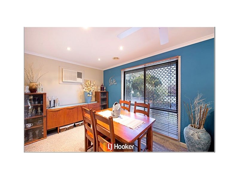 9 Bettington Circuit, Charnwood ACT 2615