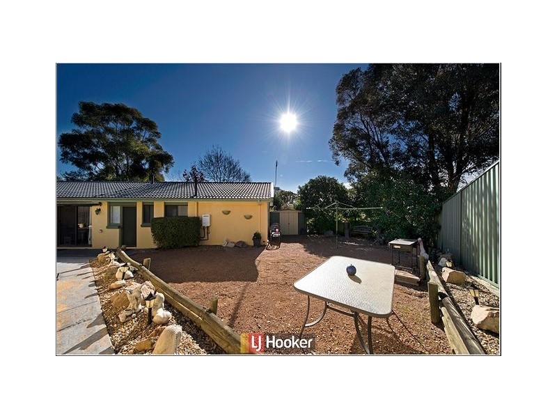 9 Bettington Circuit, Charnwood ACT 2615