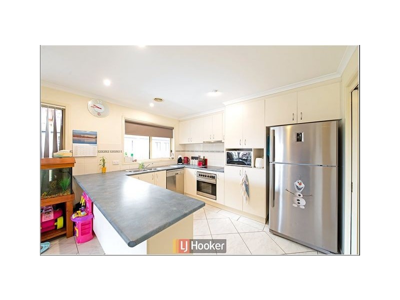 13 Akubra Place, Dunlop ACT 2615
