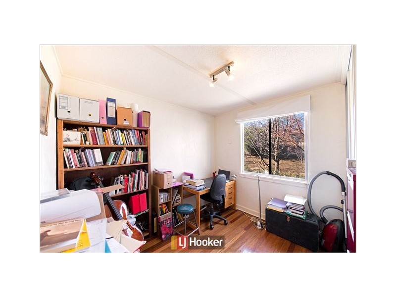 6 Broadbent Street, Scullin ACT 2614