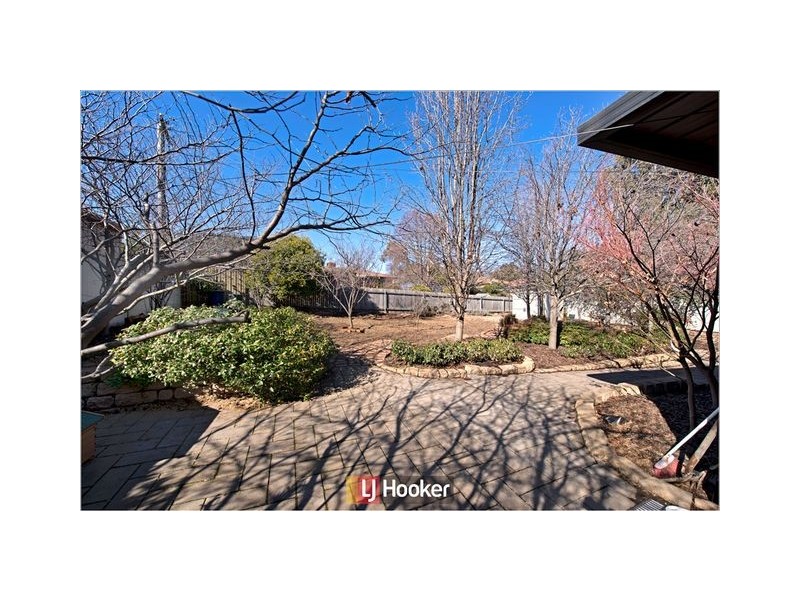 6 Broadbent Street, Scullin ACT 2614