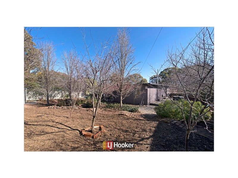 6 Broadbent Street, Scullin ACT 2614