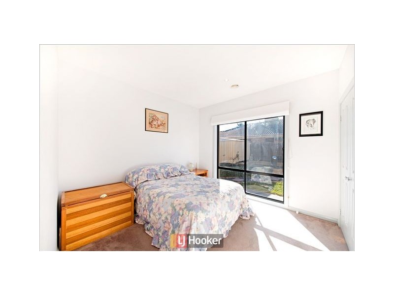 16 Mary Hall Circuit, Dunlop ACT 2615