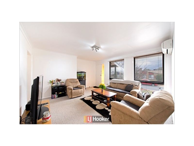 7 Moorehead Place, Latham ACT 2615