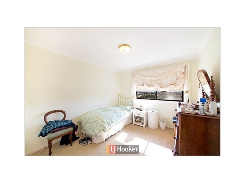 9 Barrett Street, Macgregor ACT 2615