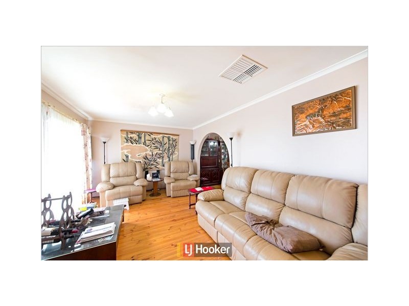 90 Dumas Street, Mckellar ACT 2617