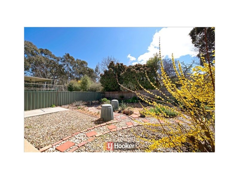 24 Macfarlan Place, Latham ACT 2615