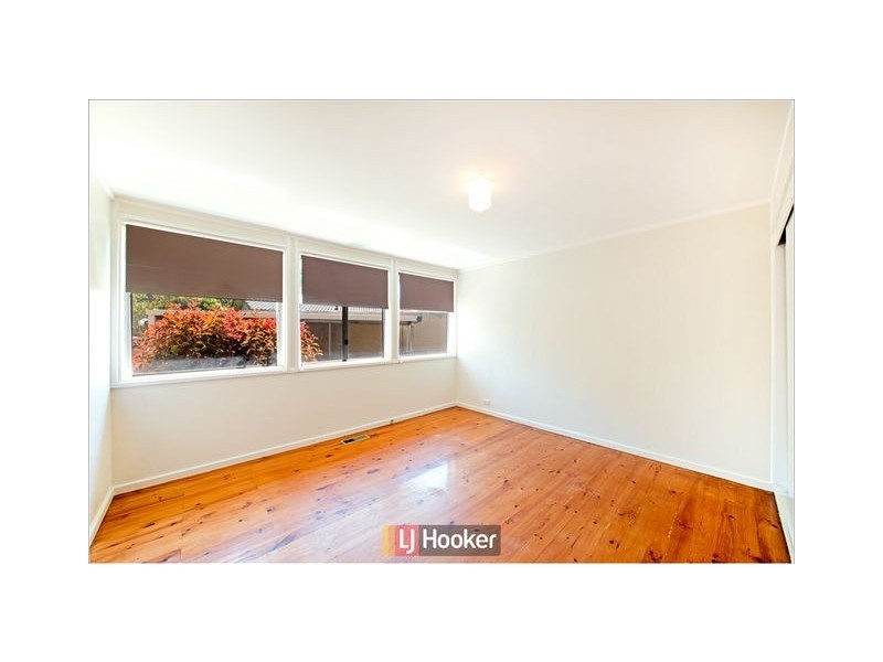 4 Bunton Place, Holt ACT 2615