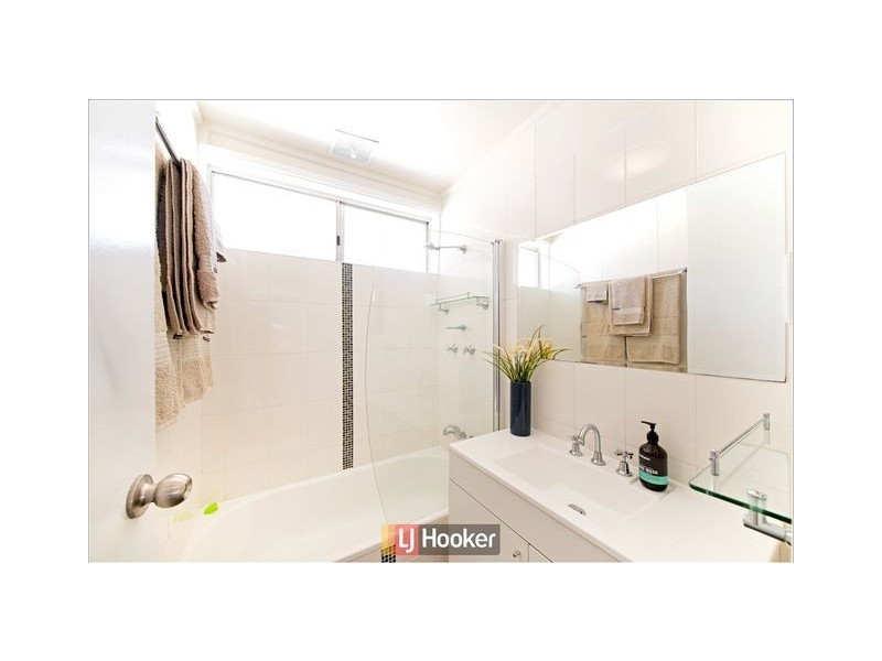 4 Bunton Place, Holt ACT 2615