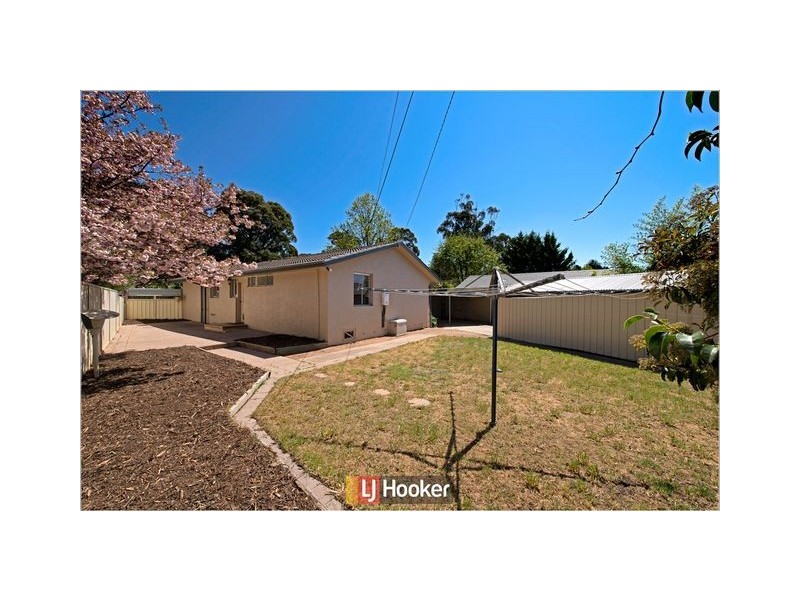 4 Bunton Place, Holt ACT 2615