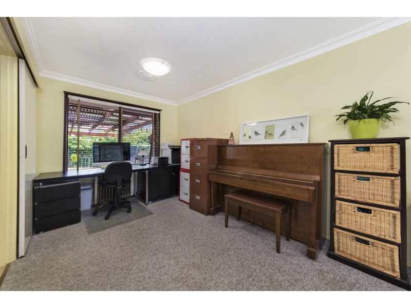 14 Hayward Street, Macgregor ACT 2615