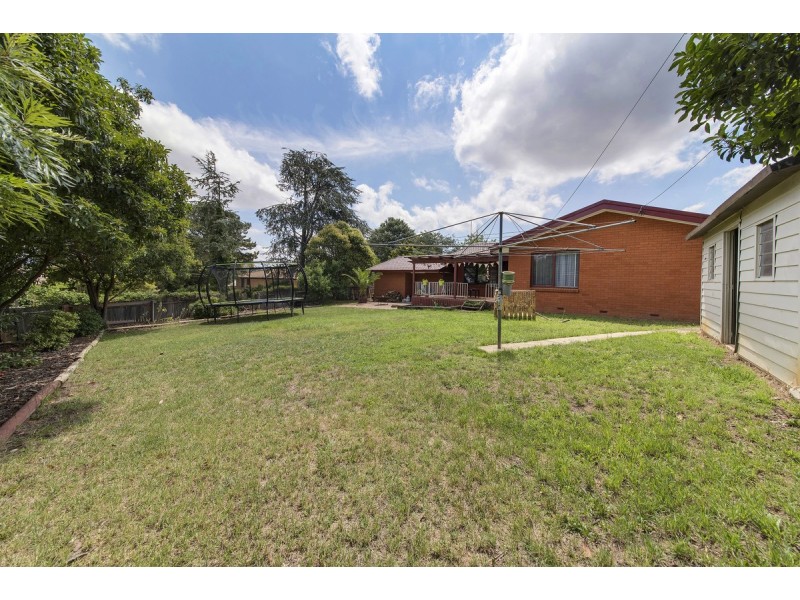 14 Hayward Street, Macgregor ACT 2615