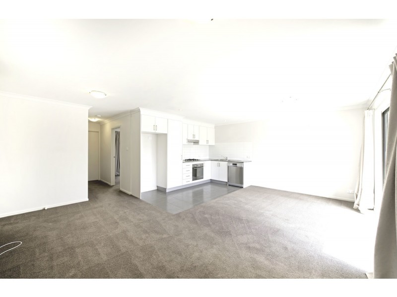 12/204 Macfarlane Burnet Avenue, Macgregor ACT 2615