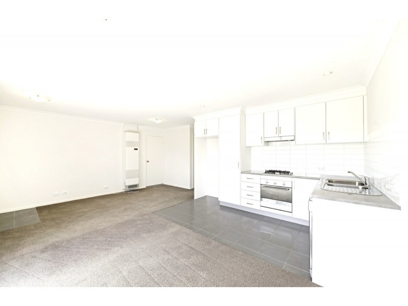 12/204 Macfarlane Burnet Avenue, Macgregor ACT 2615