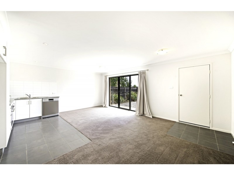 12/204 Macfarlane Burnet Avenue, Macgregor ACT 2615