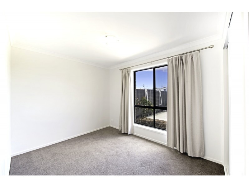 12/204 Macfarlane Burnet Avenue, Macgregor ACT 2615