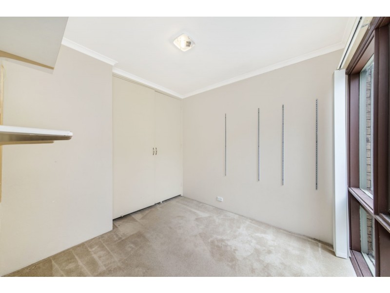 42 Gillespie Street, Weetangera ACT 2614