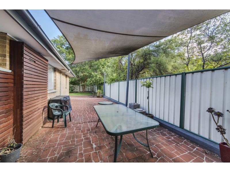 21 Jenner Court, Wanniassa ACT 2903