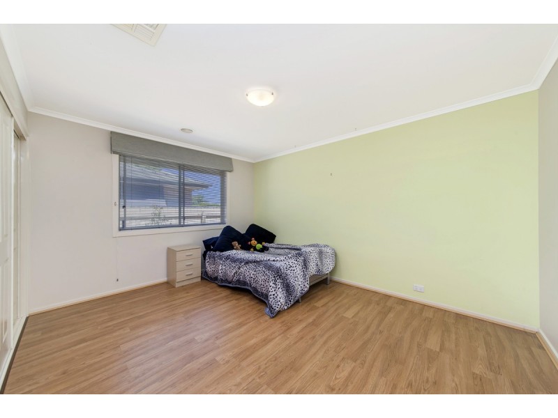 50 Lance Hill Avenue, Dunlop ACT 2615