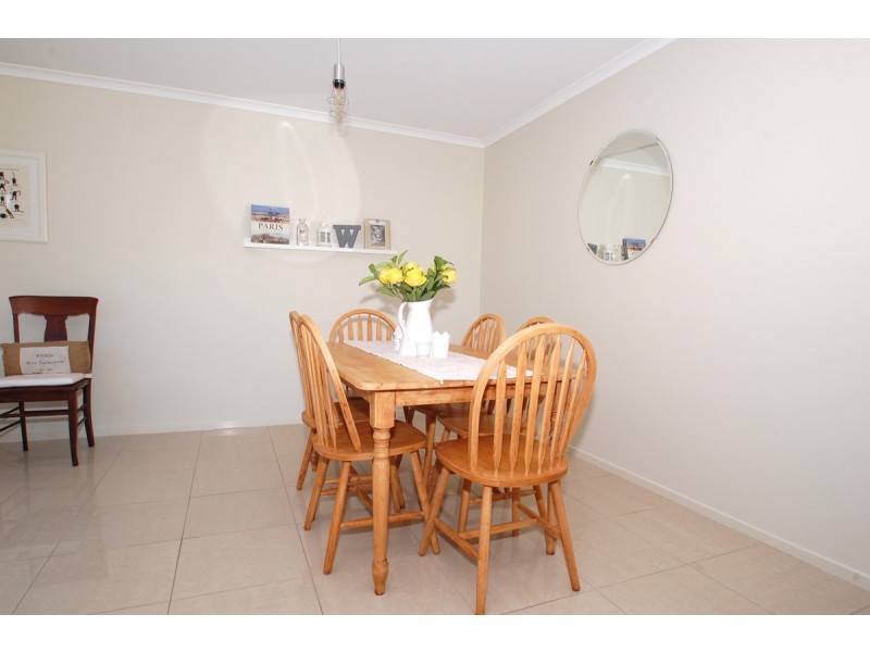 21 Gordon Withnall Crescent, Dunlop ACT 2615