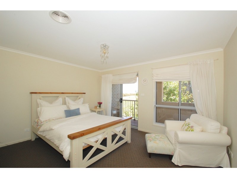 21 Gordon Withnall Crescent, Dunlop ACT 2615