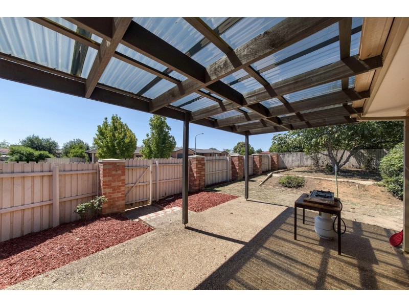 36 Bedourie Street, Dunlop ACT 2615