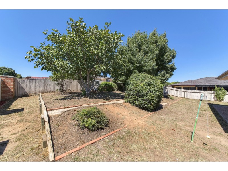 36 Bedourie Street, Dunlop ACT 2615