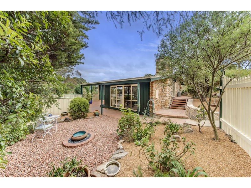 1 Edols Place, Charnwood ACT 2615