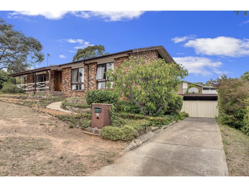 36 Macrossan Crescent, Latham ACT 2615