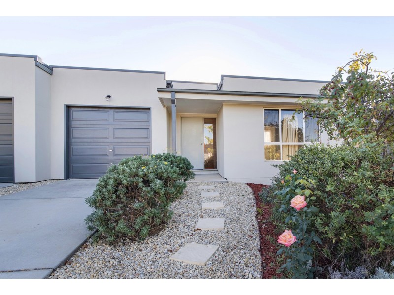 55 Bryan Hudson Street, Macgregor ACT 2615
