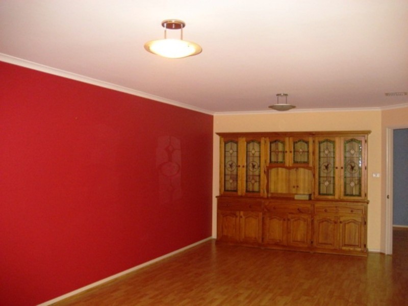 9/10 Federal Highway, Watson ACT 2602