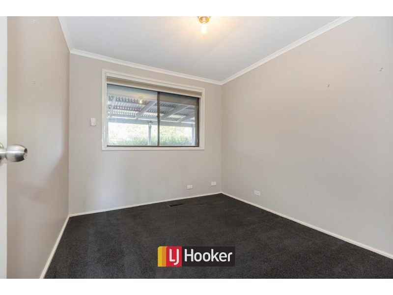 6 Pring Place, Latham ACT 2615
