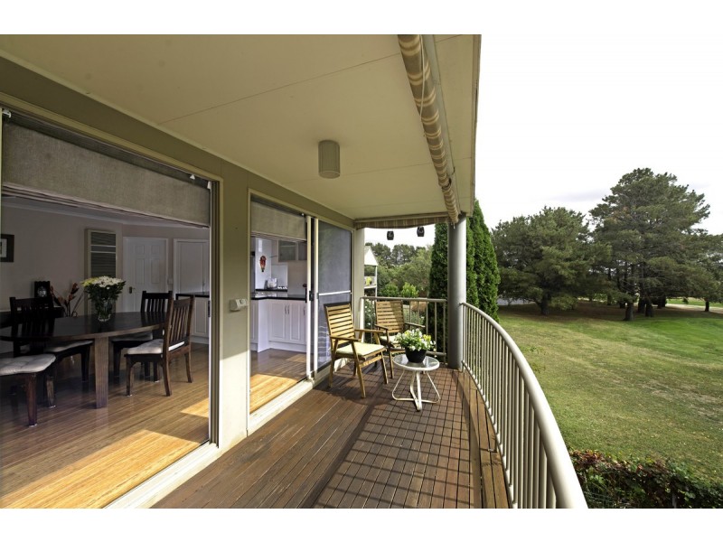 7 Carnall Close, Holt ACT 2615