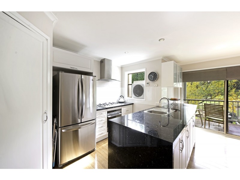 7 Carnall Close, Holt ACT 2615