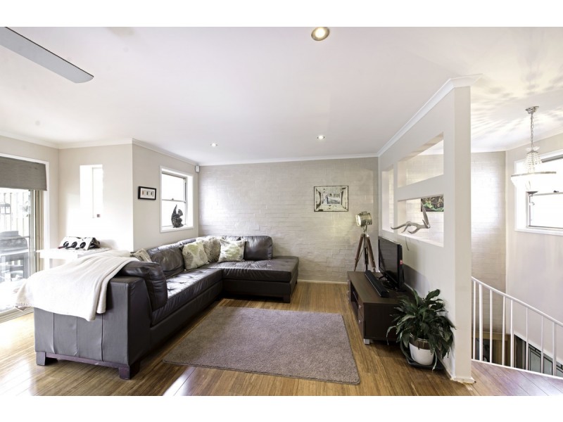 7 Carnall Close, Holt ACT 2615