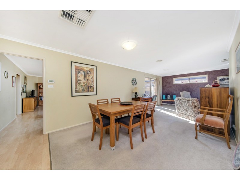 35 Shoobridge Circuit, Dunlop ACT 2615