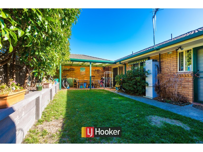 116 Hugh Mckay Crescent, Dunlop ACT 2615